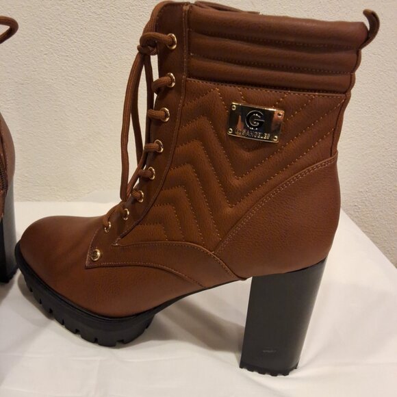 GBG Los Angeles Brown Boots NWOT High Heeled Combat Size 10M - Picture 2 of 13